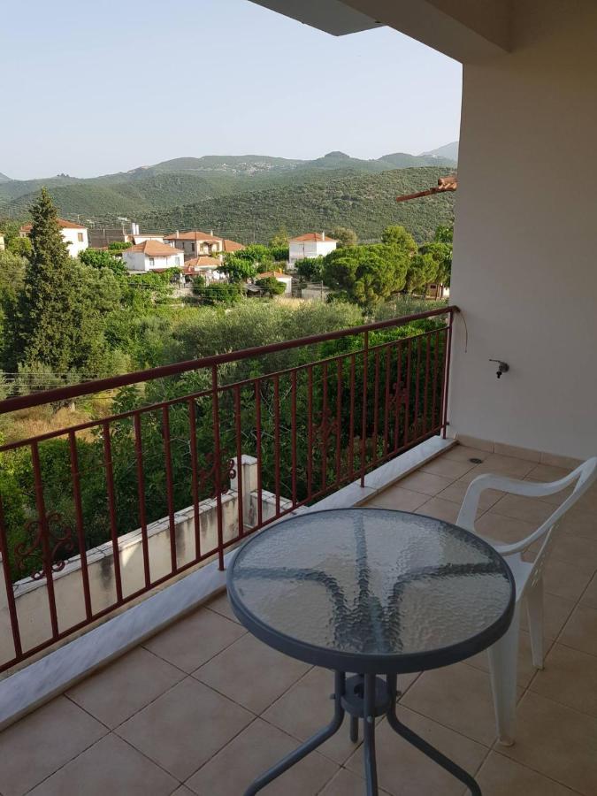 Eva'S Apartments Nafpaktos Ngoại thất bức ảnh