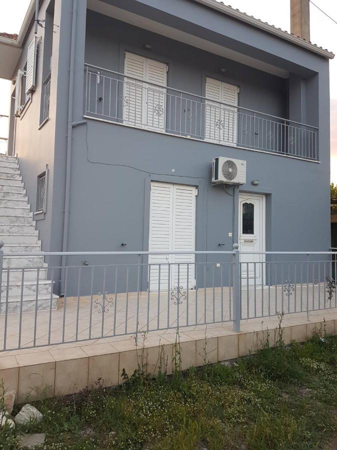 Eva'S Apartments Nafpaktos Ngoại thất bức ảnh
