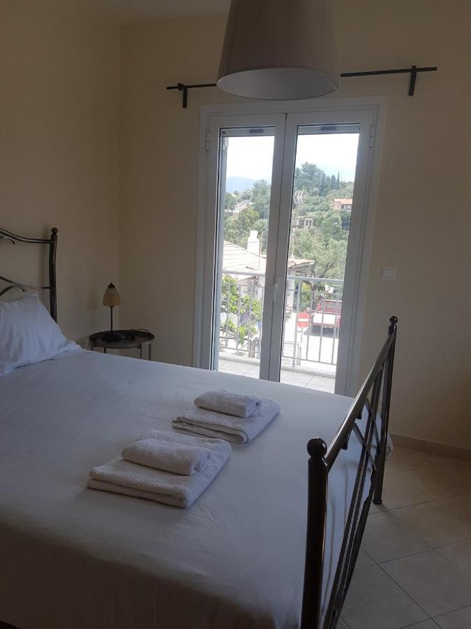 Eva'S Apartments Nafpaktos Ngoại thất bức ảnh