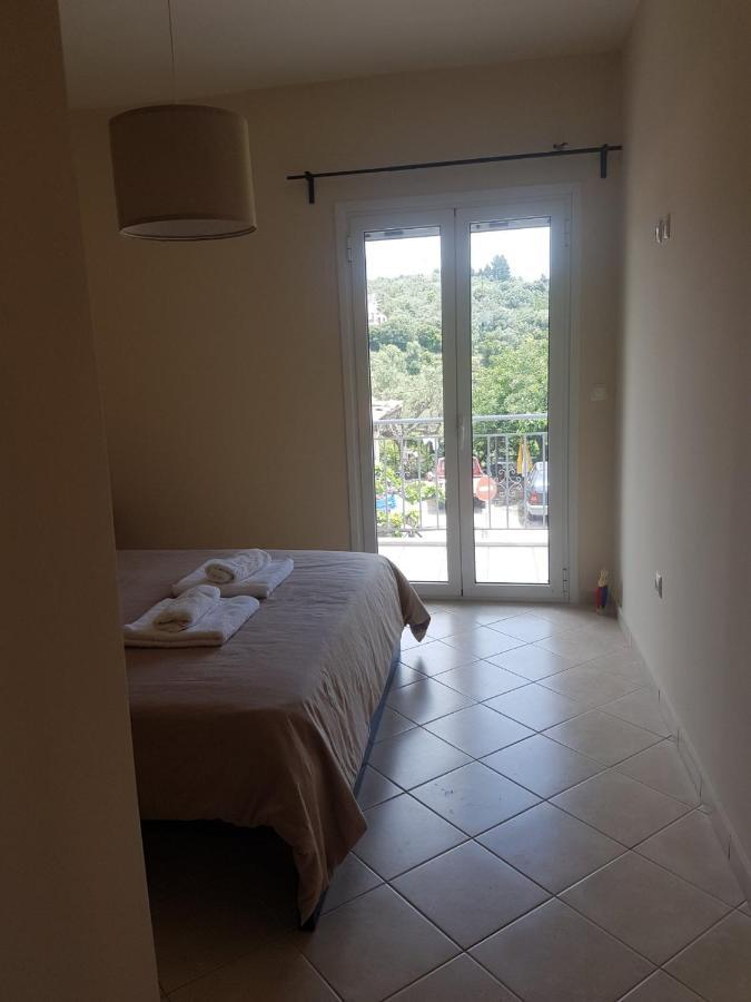 Eva'S Apartments Nafpaktos Ngoại thất bức ảnh